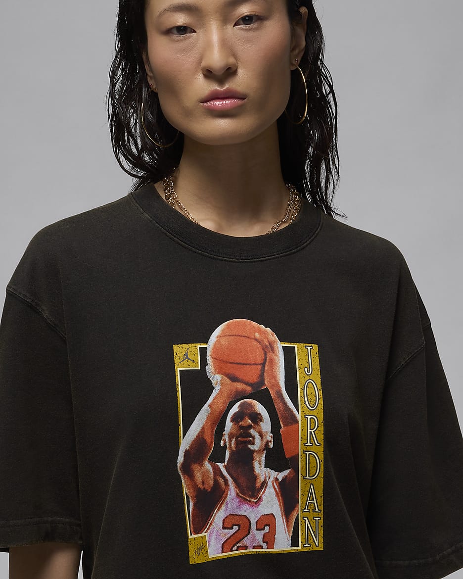 NIKE公式】ジョーダン ウィメンズ オーバーサイズド グラフィック Tシャツ.オンラインストア (通販サイト)